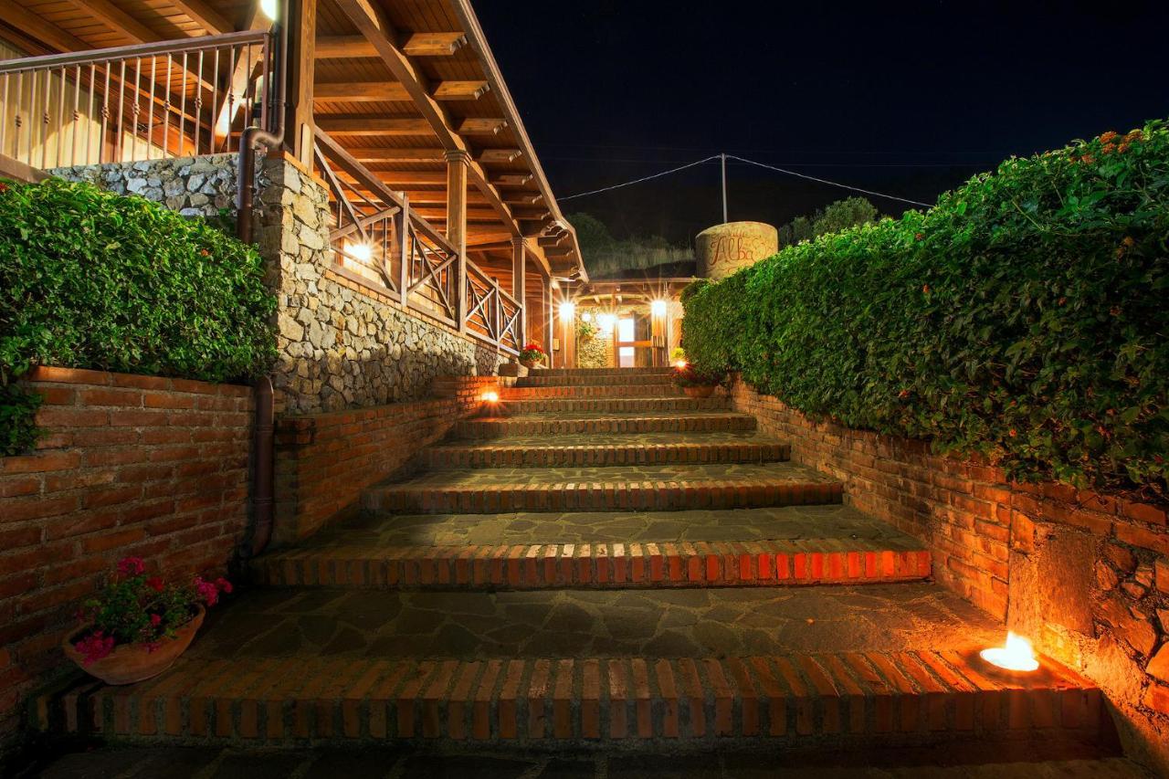 B&B Villa Alba Messina Bagian luar foto